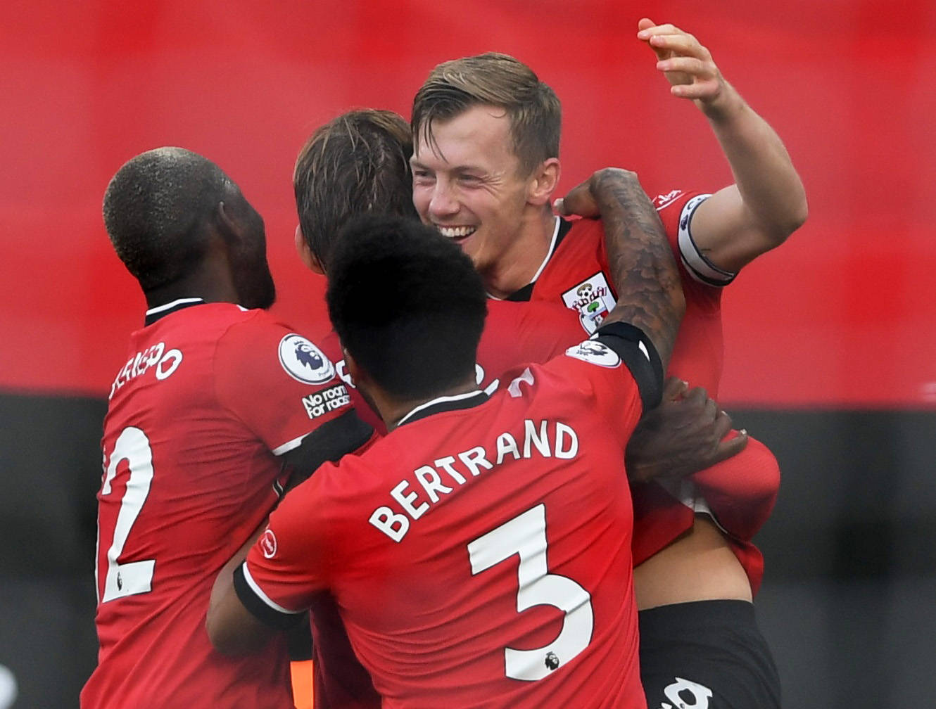 相关球员的 相关球员的